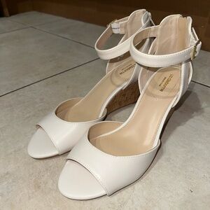 Liz Claiborne Cream Wedge Sandals